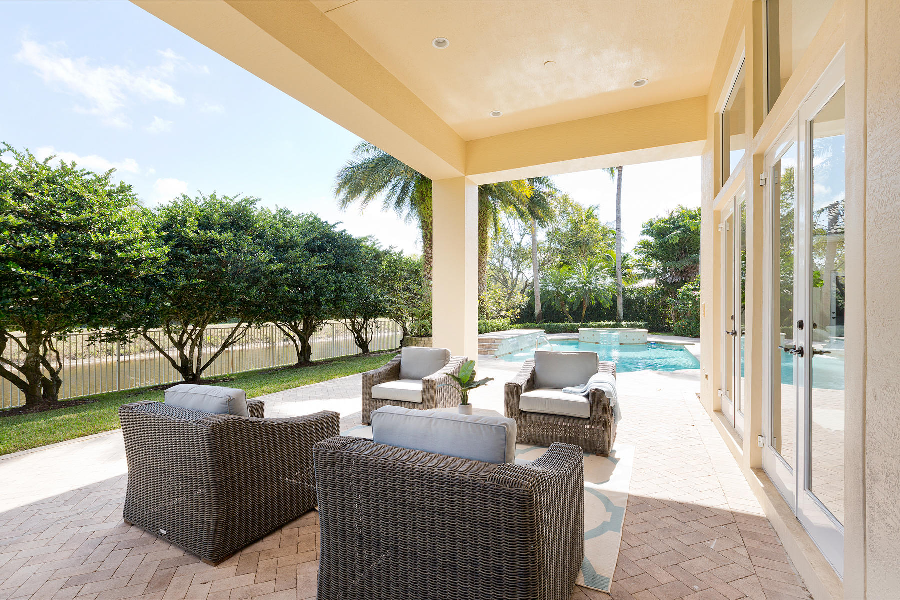 EQUESTRIAN CLUB ESTATES 1 - Residential