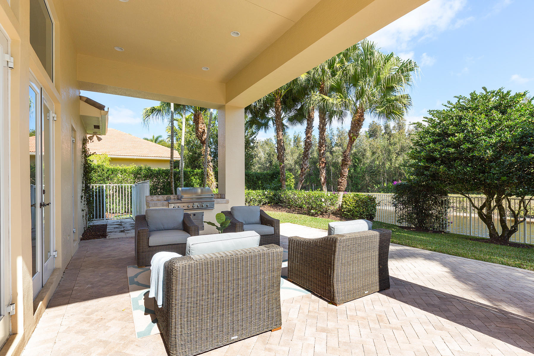 EQUESTRIAN CLUB ESTATES 1 - Residential