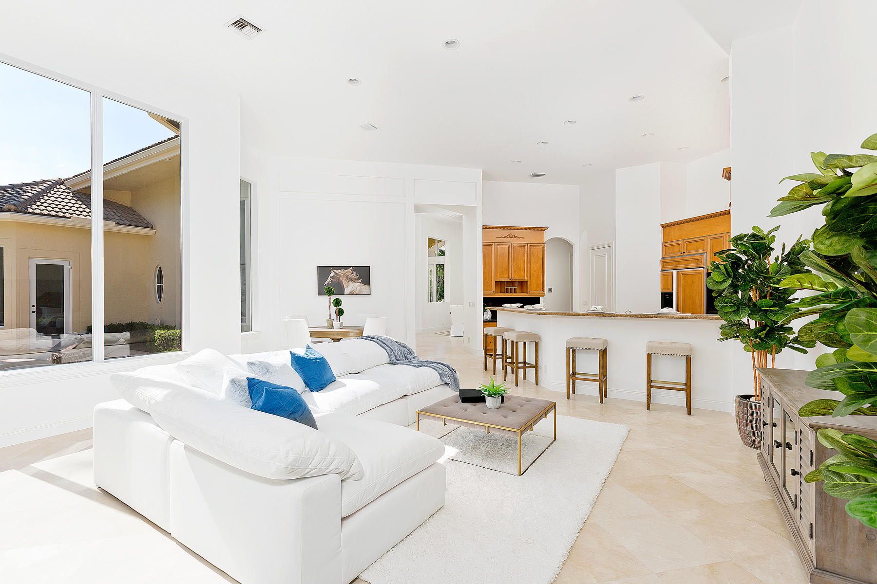 EQUESTRIAN CLUB ESTATES 1 - Residential