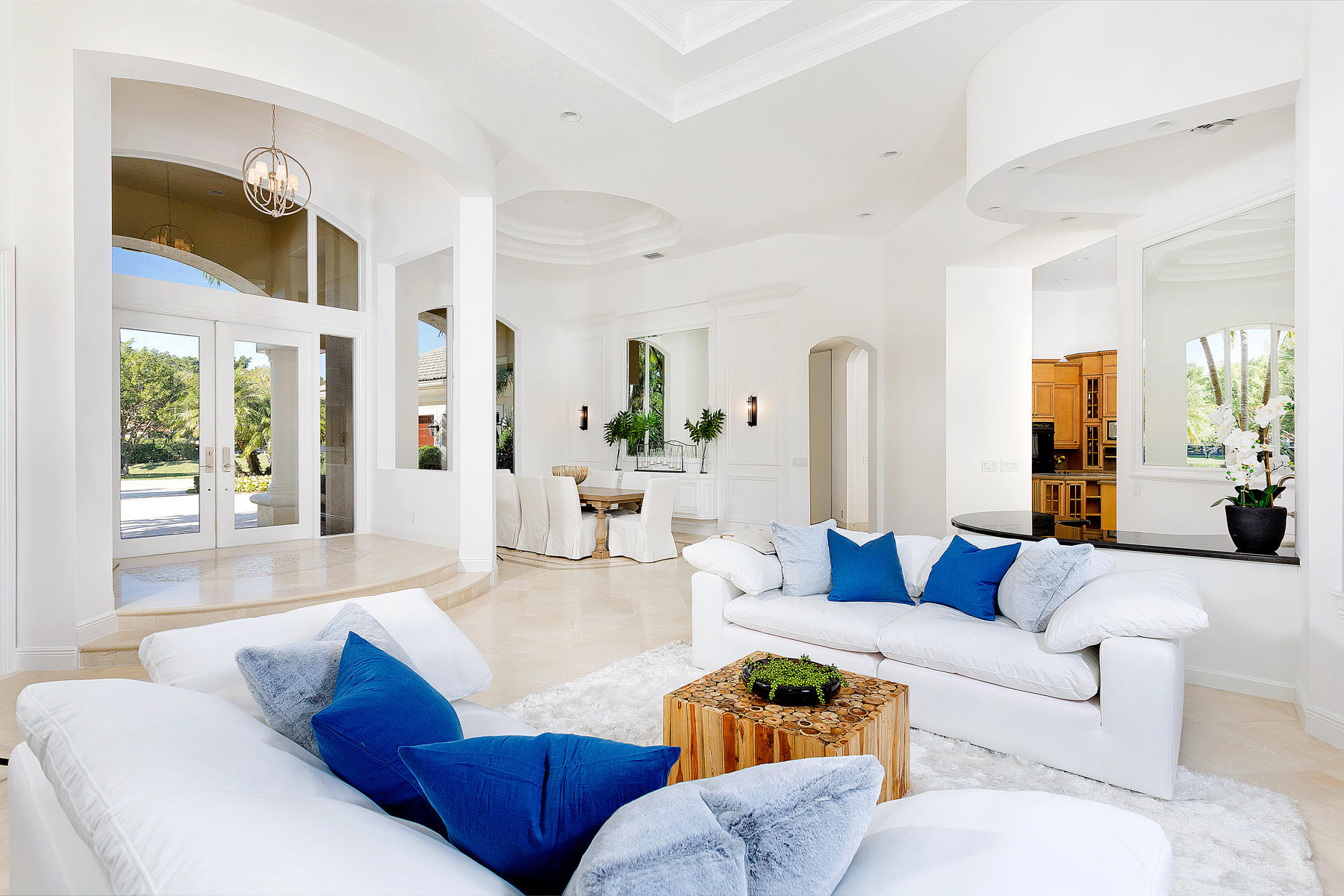 EQUESTRIAN CLUB ESTATES 1 - Residential