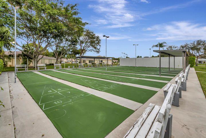 HIGH POINT OF DELRAY WEST CONDO SEC 1&2 - Residential