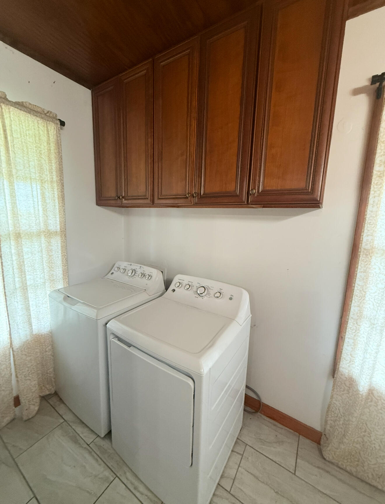 S/D OF 1-44-35 - Residential