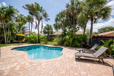 Property photo of 461 Nw 47th Avenue, Deerfield Beach, FL 33442