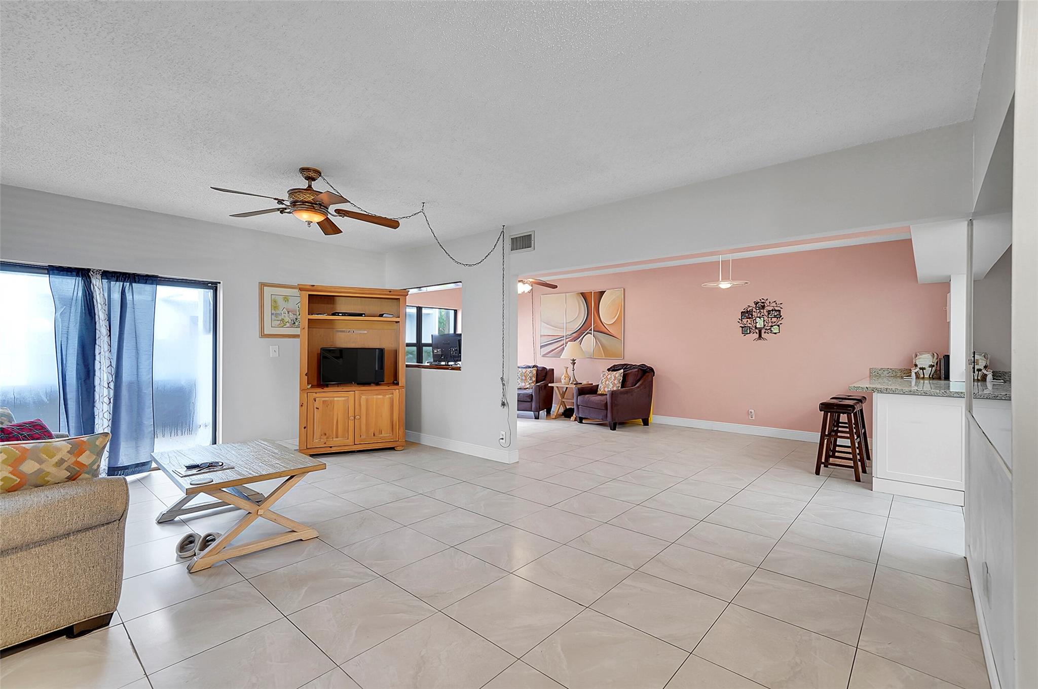 2774 S University Dr 10A