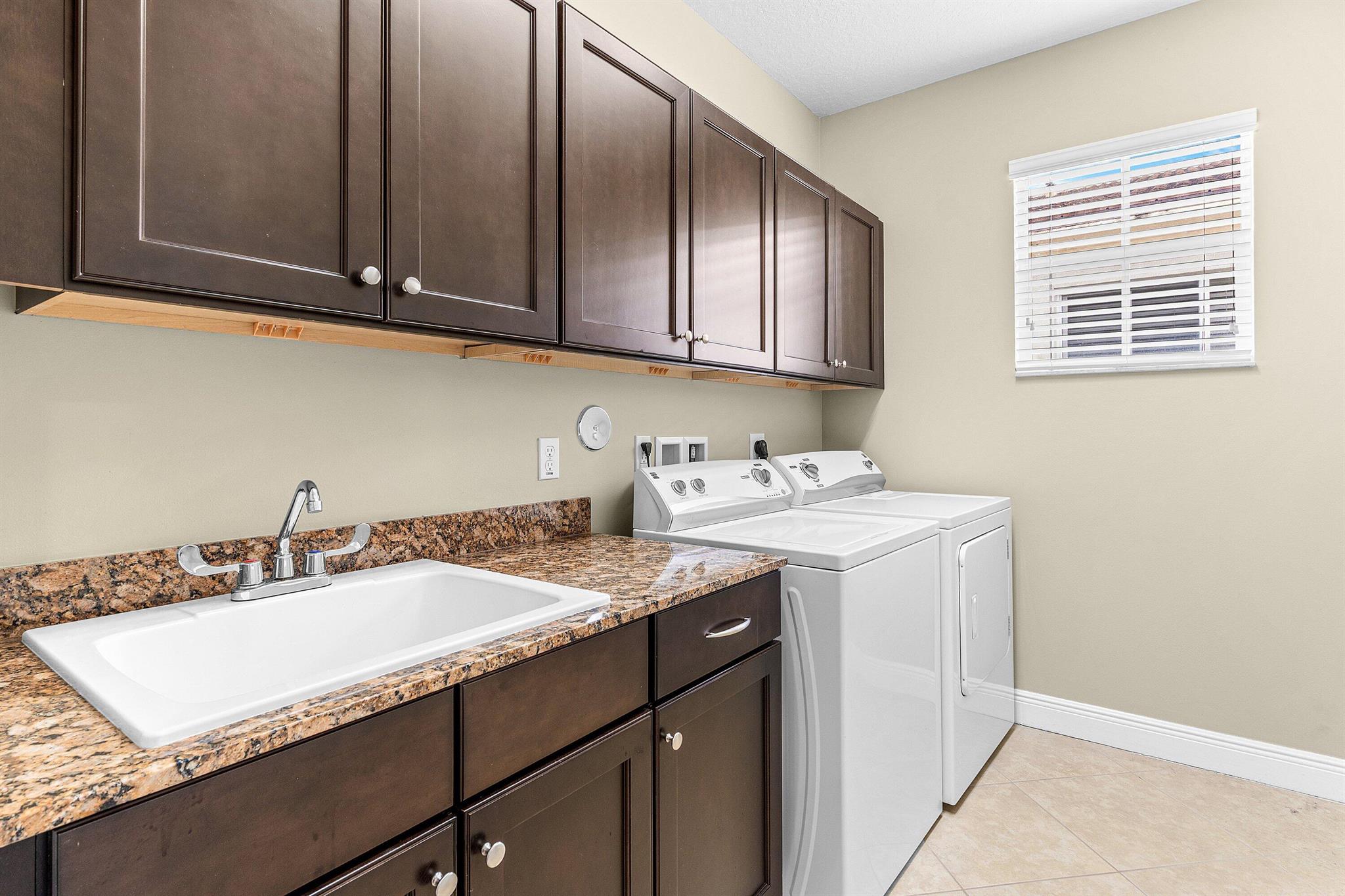 OAKTON PRESERVE REPL - Residential