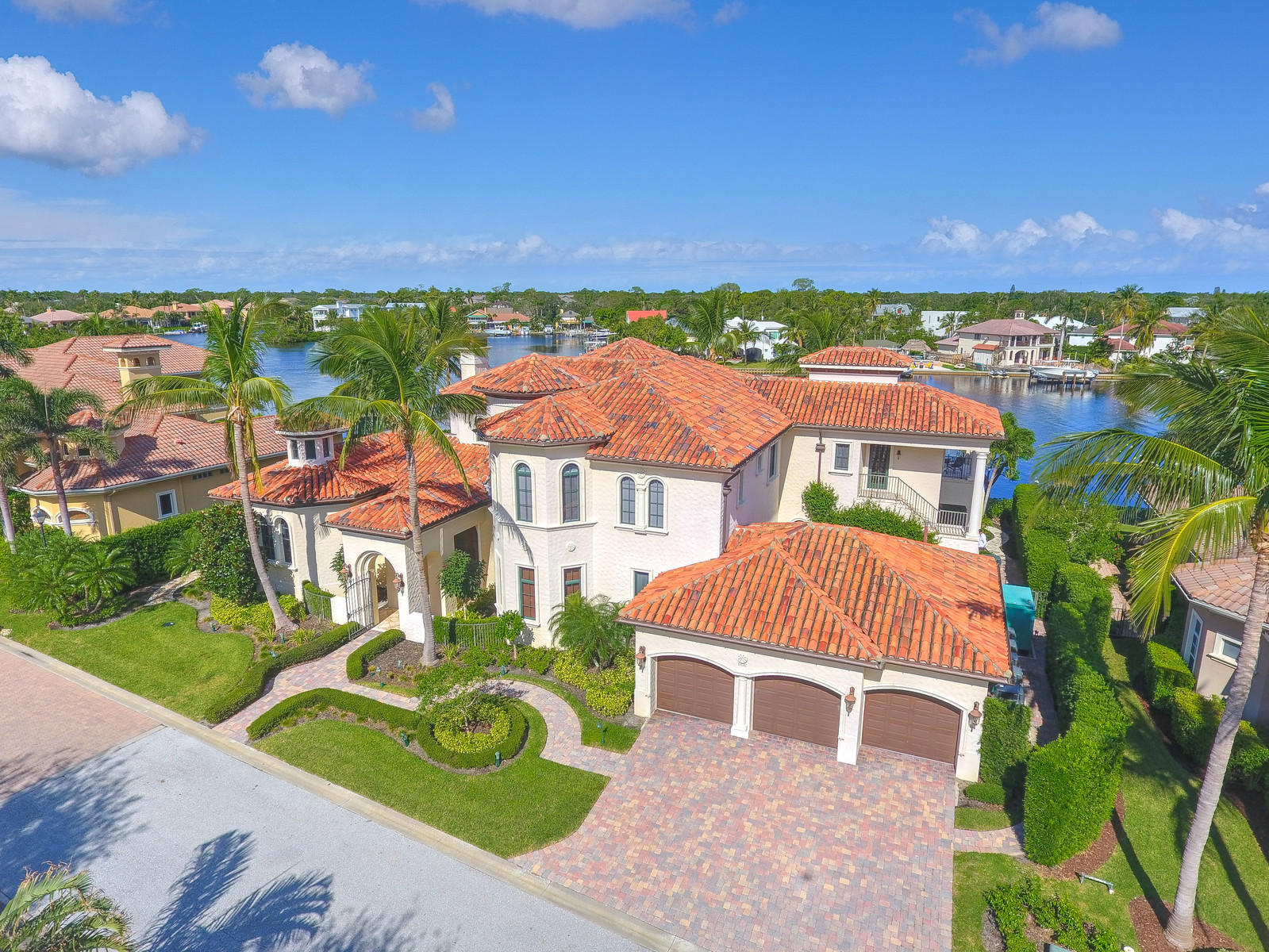 JUPITER RIVER ESTATES 3RD - Residential