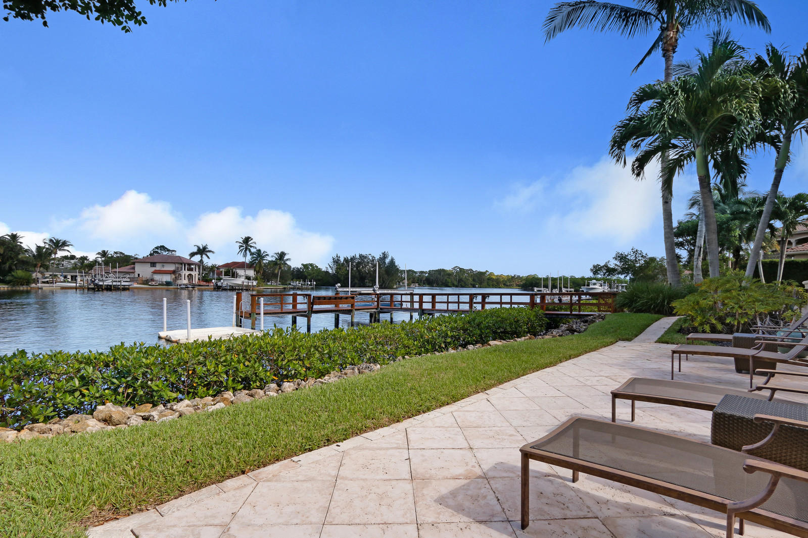 JUPITER RIVER ESTATES 3RD - Residential