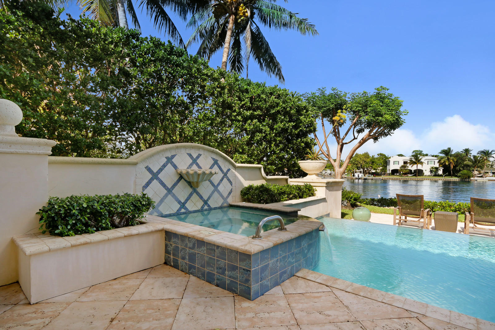 JUPITER RIVER ESTATES 3RD - Residential