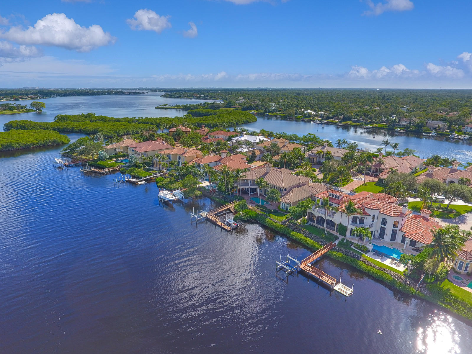 JUPITER RIVER ESTATES 3RD - Residential