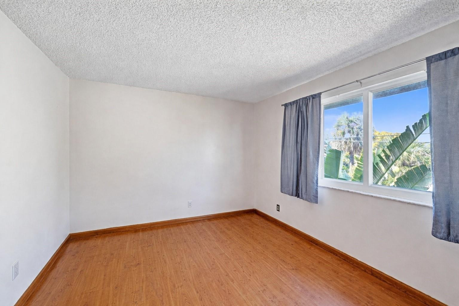 CORAL COAST TOWNHOMES - Residential