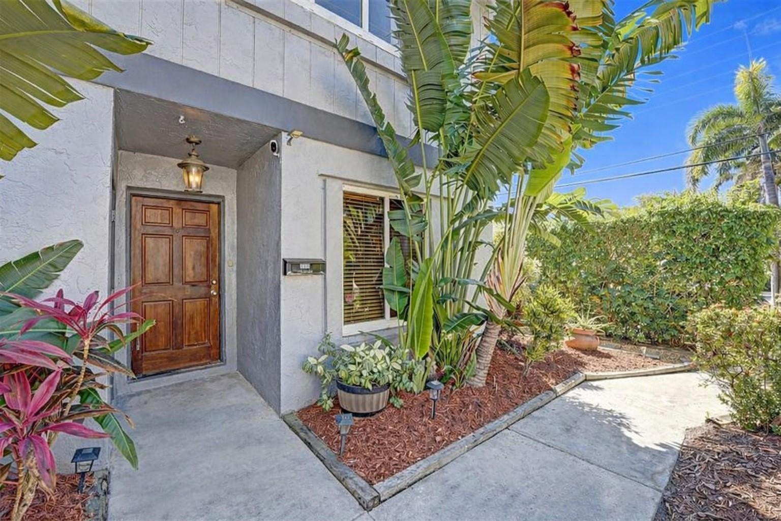 CORAL COAST TOWNHOMES - Residential