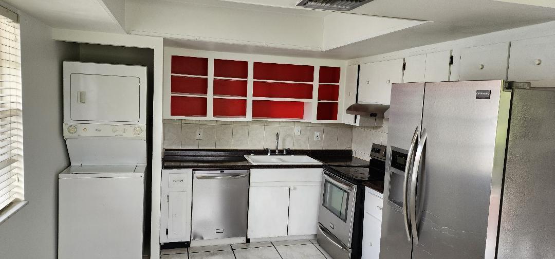 Castlewood 71-37 B - Residential Lease