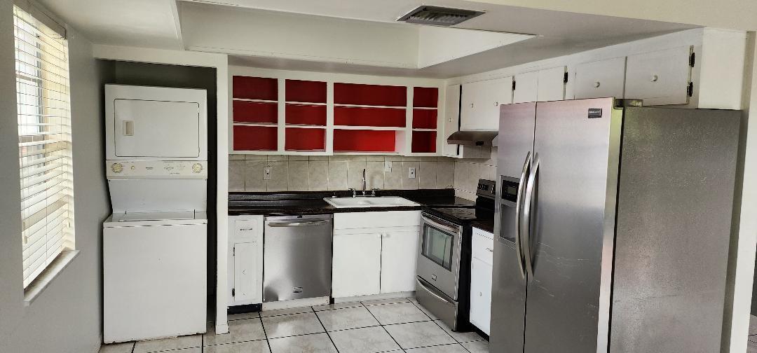 Castlewood 71-37 B - Residential Lease