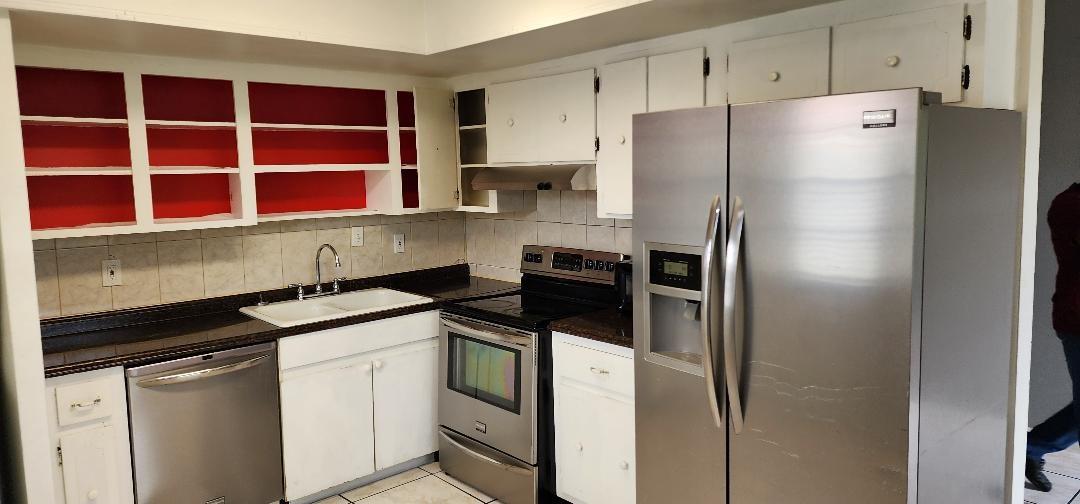 Castlewood 71-37 B - Residential Lease