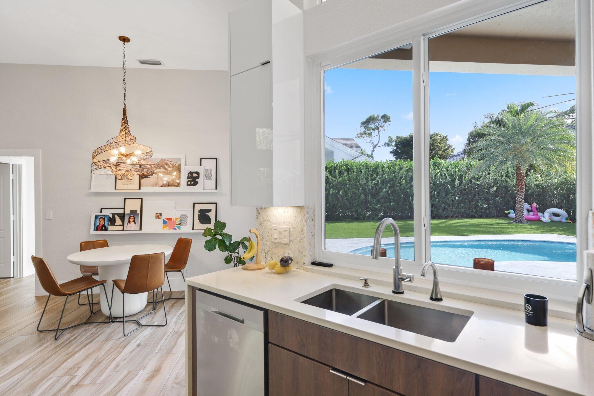 Colonnade - Residential