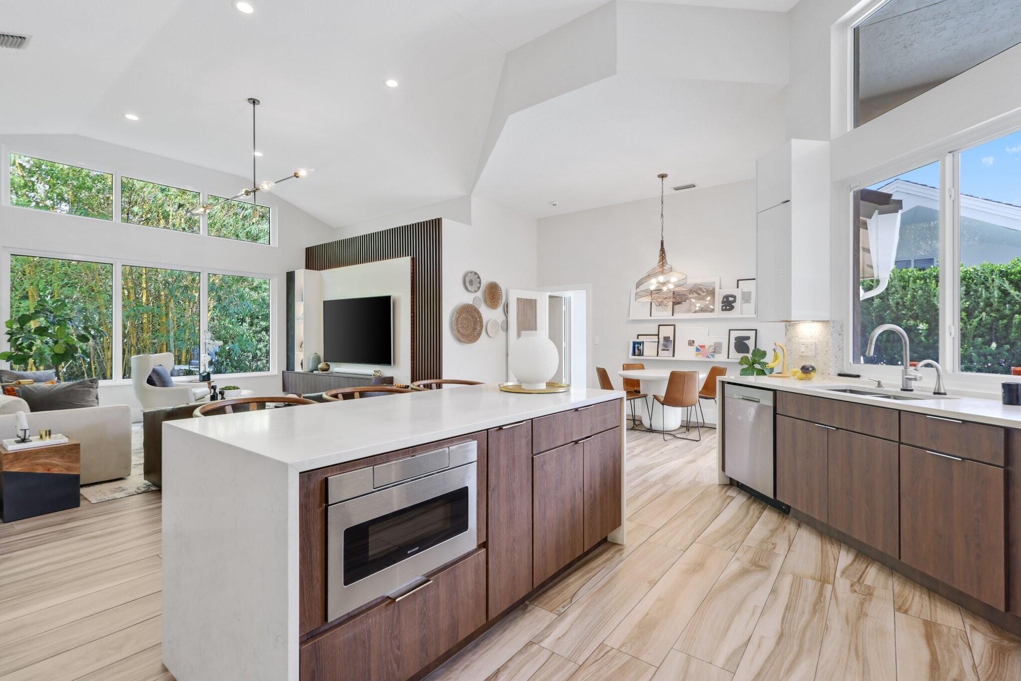 Colonnade - Residential