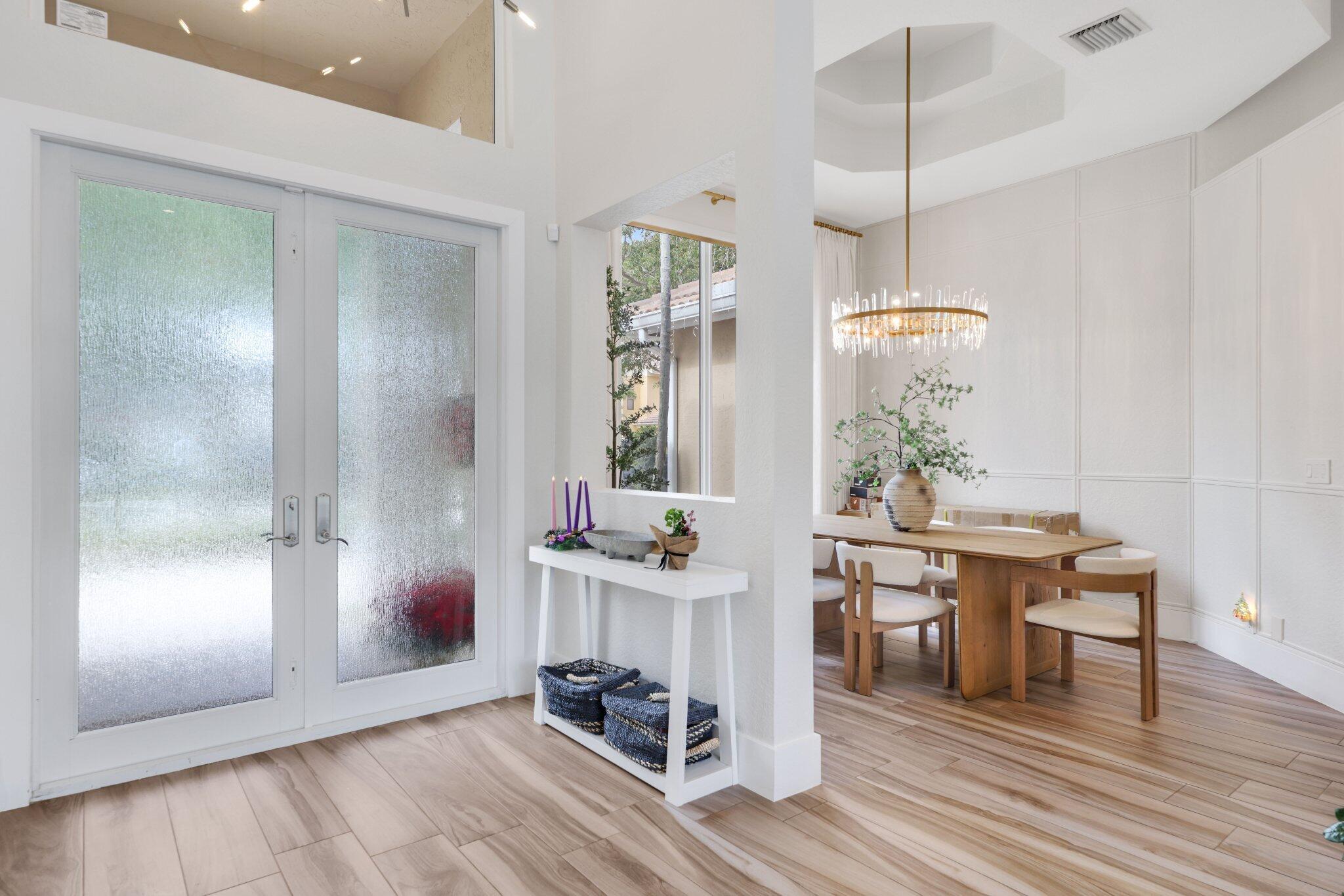 Colonnade - Residential