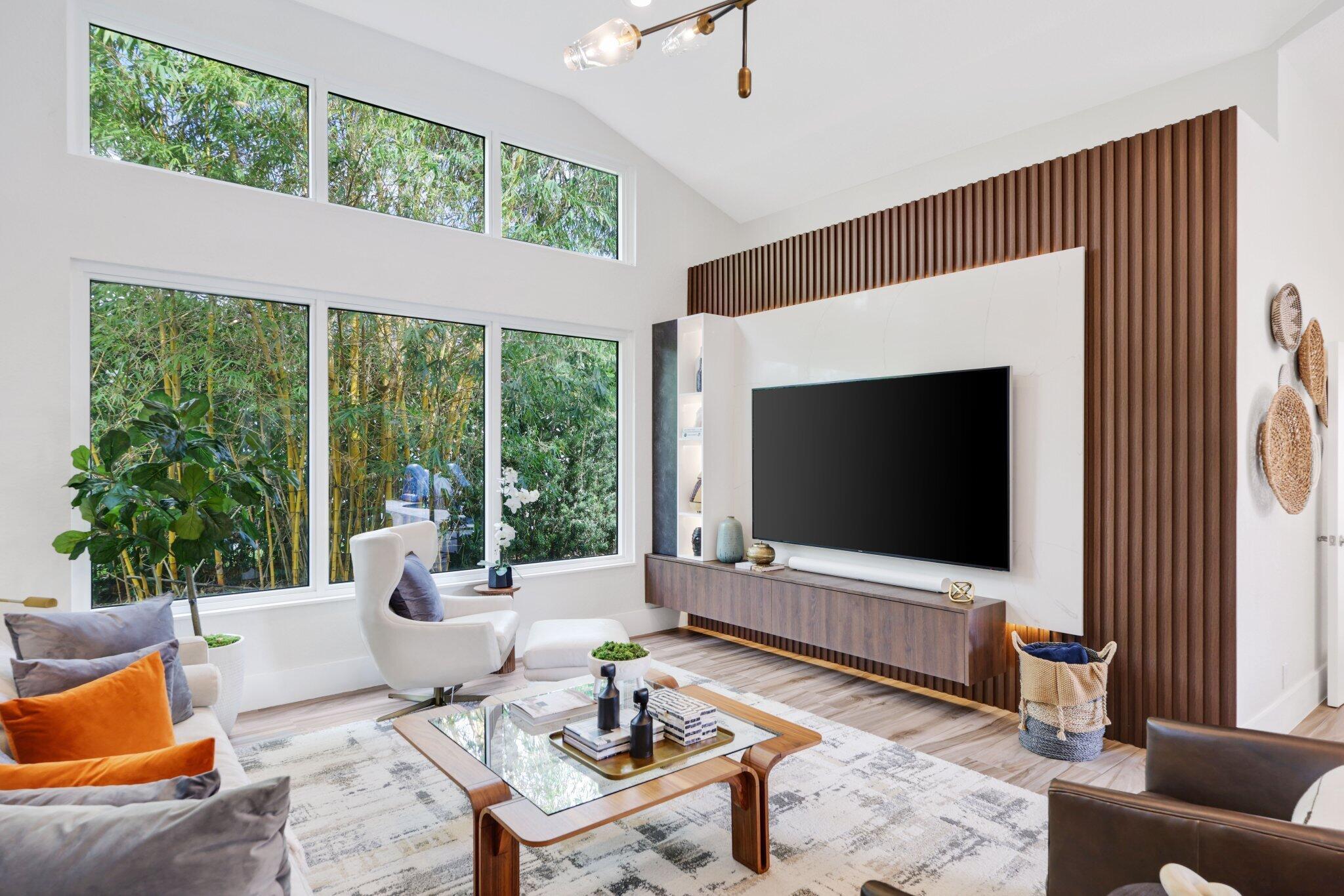 Colonnade - Residential