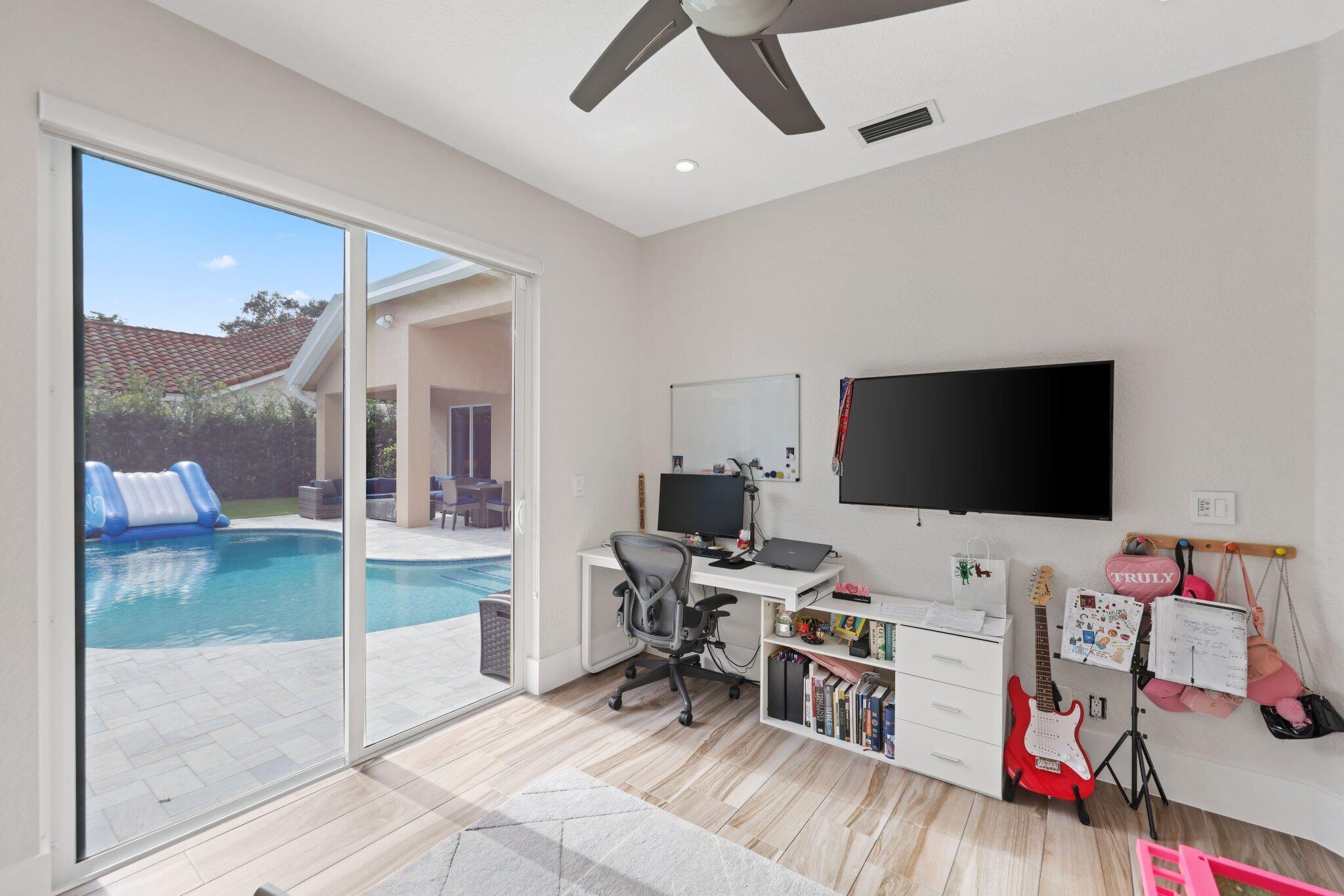 Colonnade - Residential