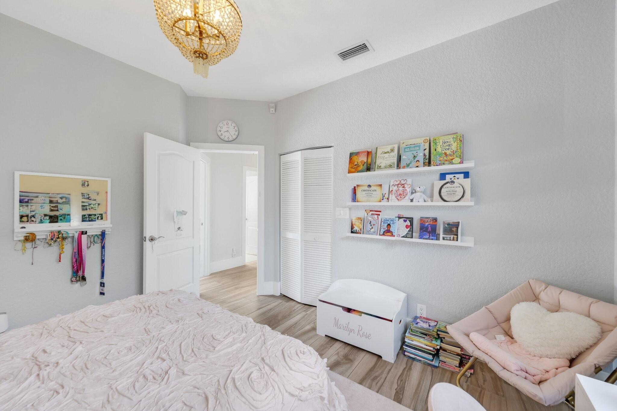 Colonnade - Residential