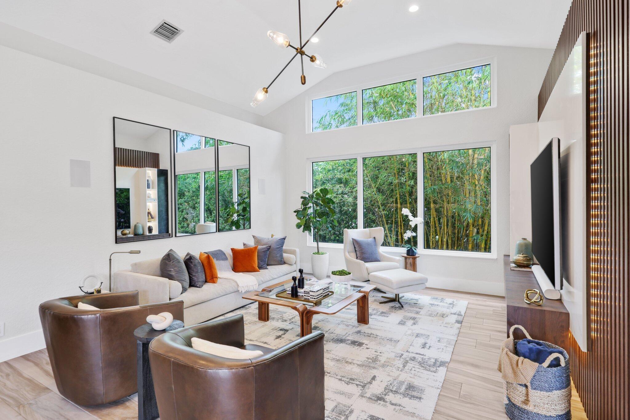 Colonnade - Residential