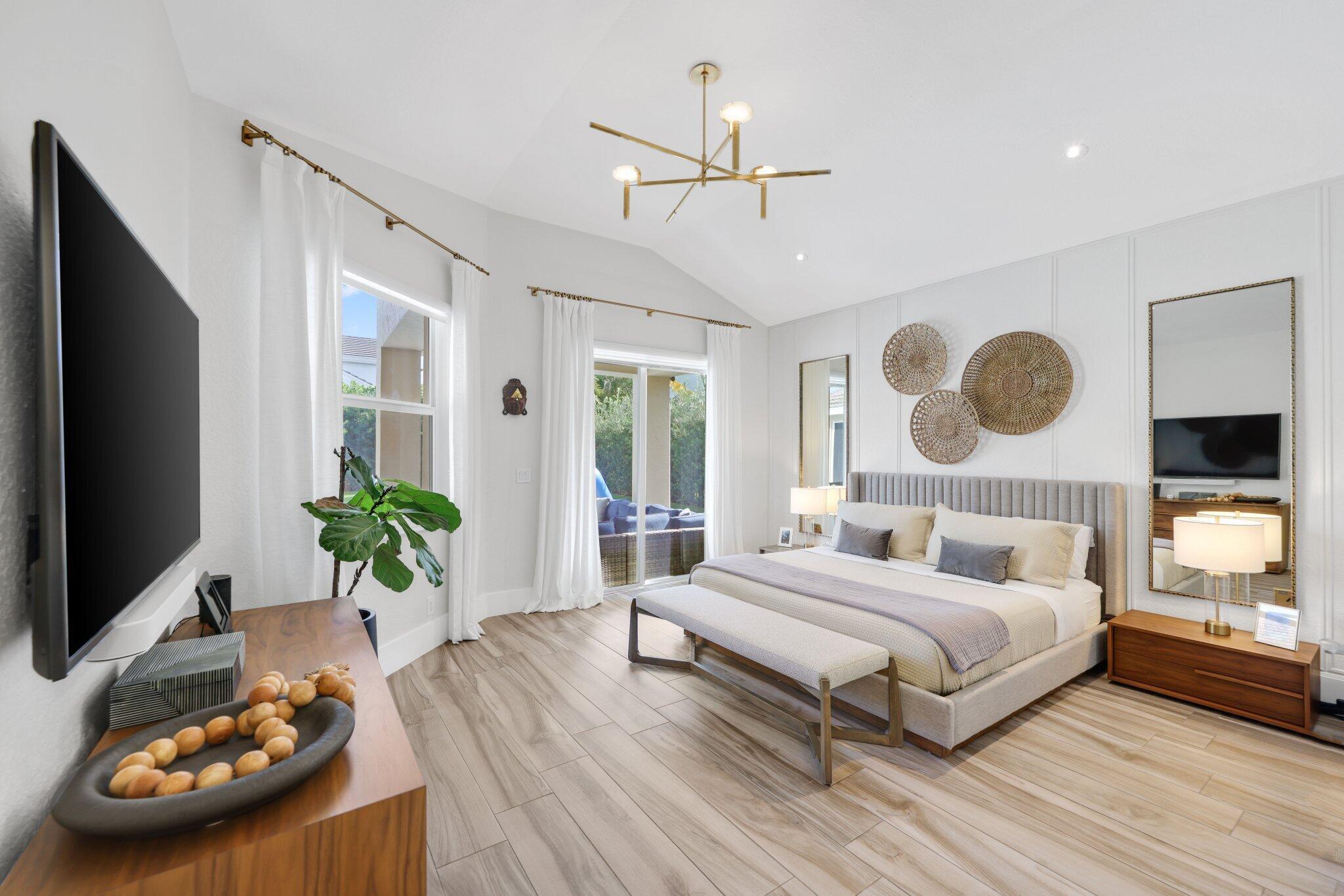 Colonnade - Residential