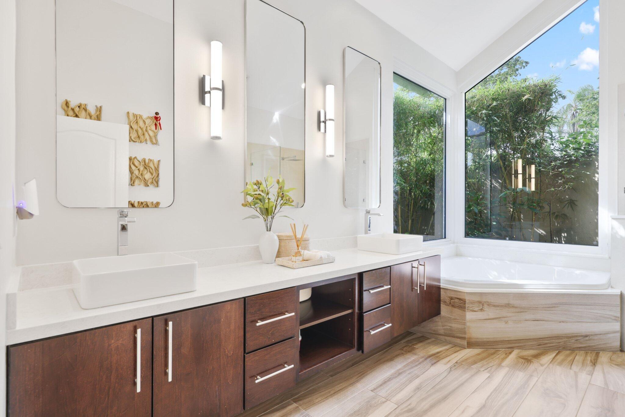 Colonnade - Residential