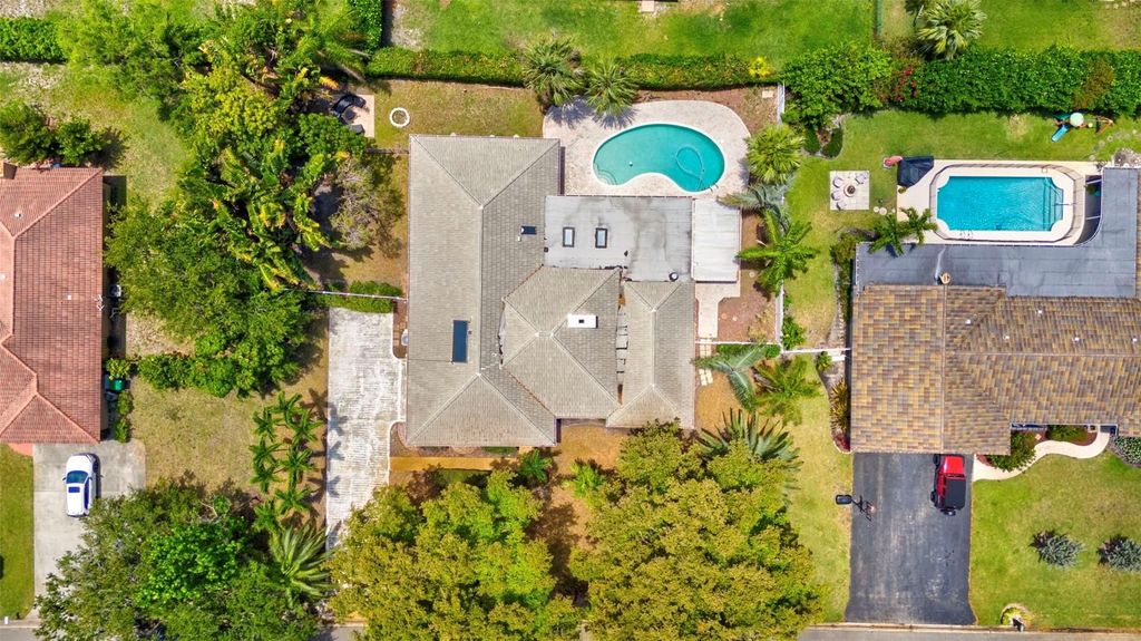 Photo of 2730 NW 105th Terrace, Coral Springs, FL 33065 (MLS # F10514759)
