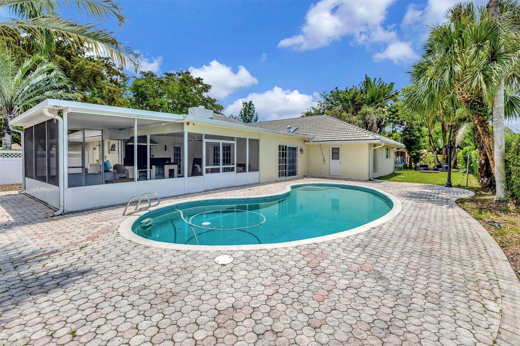 Photo of 2730 NW 105th Terrace, Coral Springs, FL 33065 (MLS # F10514759)