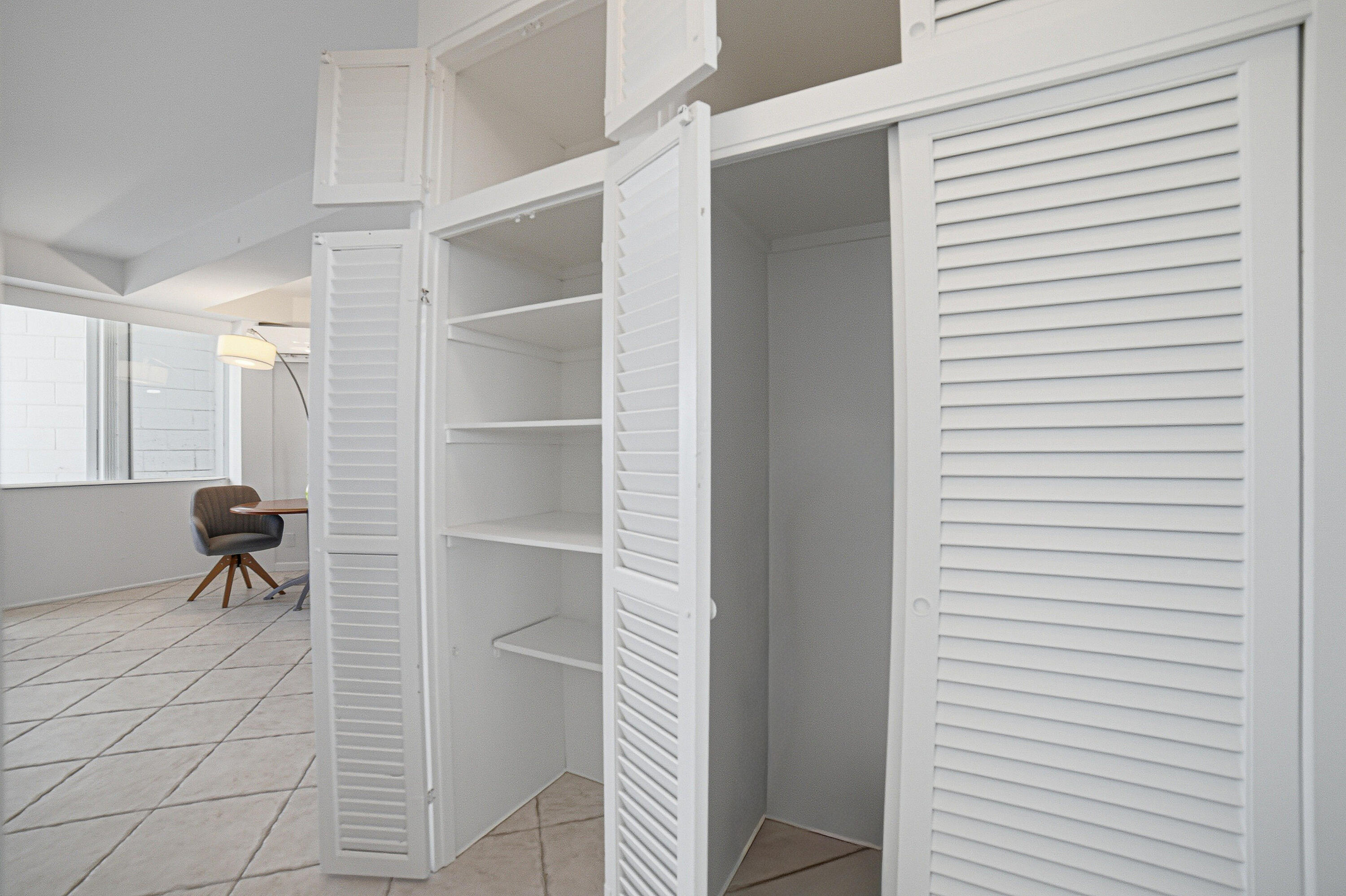BREAKWATER TOWERS CO-OP - Residential