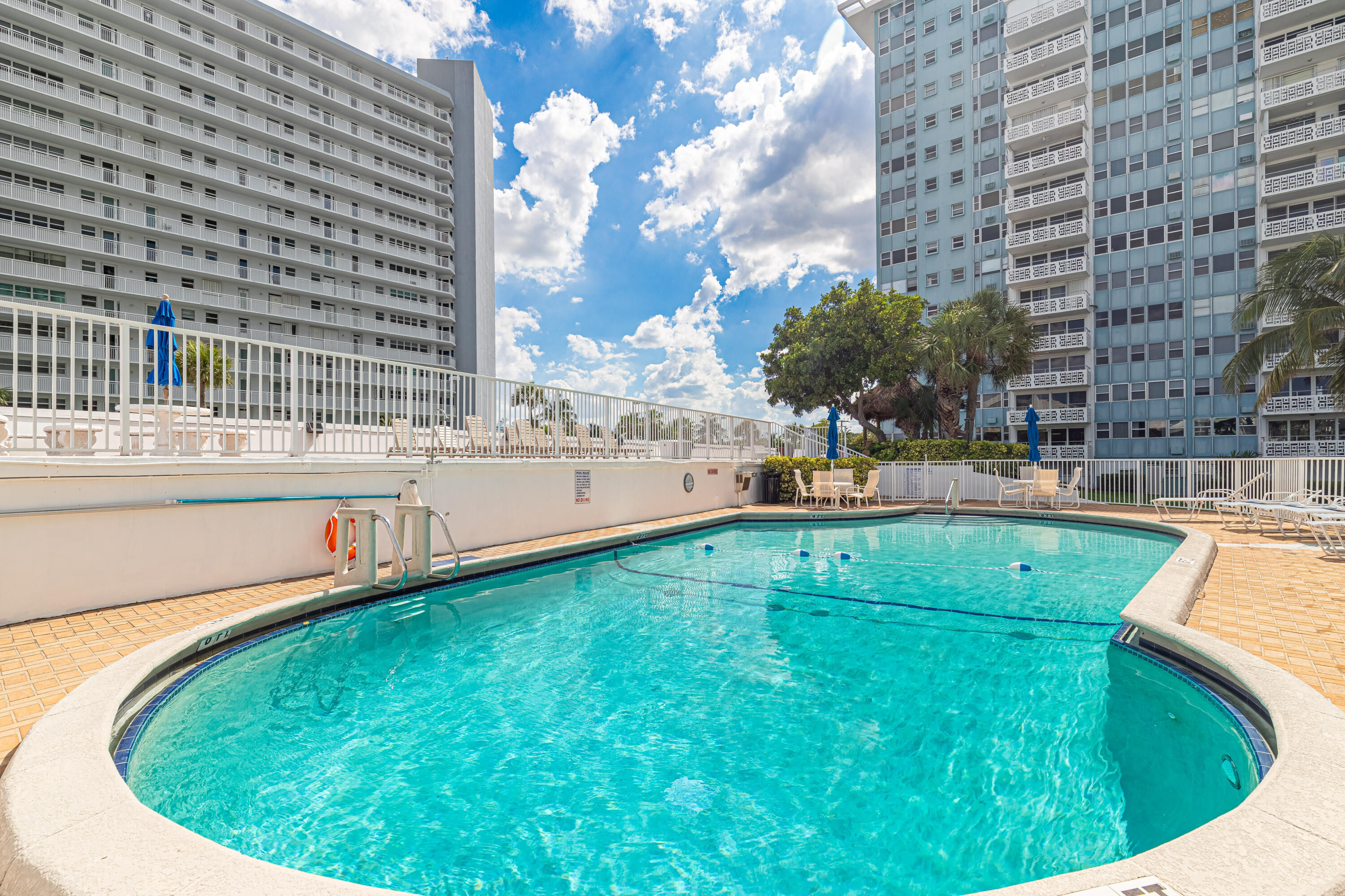 BREAKWATER TOWERS CO-OP - Residential