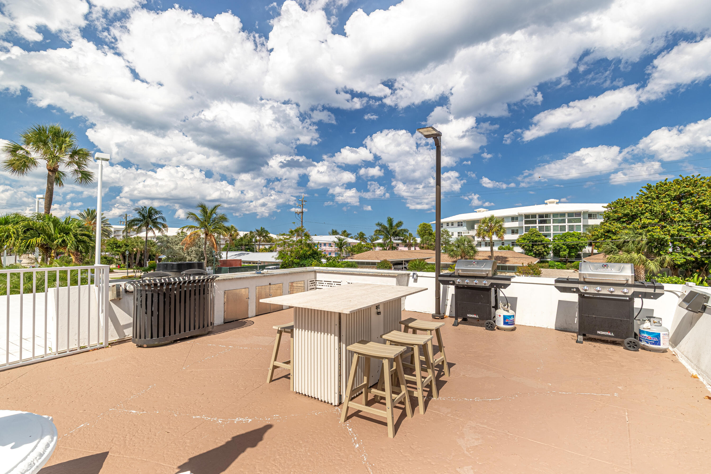 BREAKWATER TOWERS CO-OP - Residential