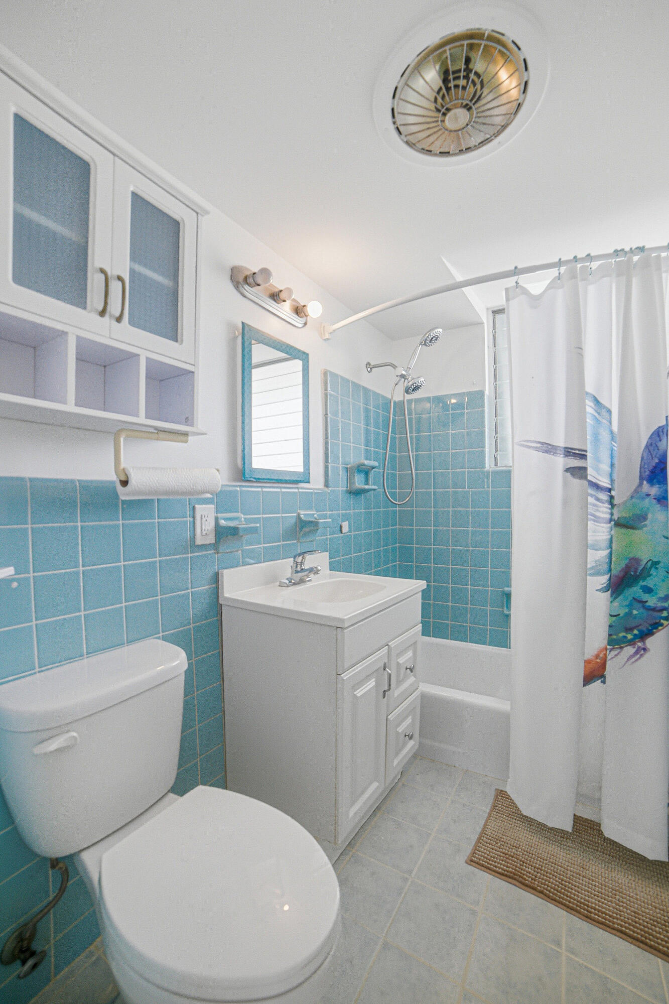 BREAKWATER TOWERS CO-OP - Residential
