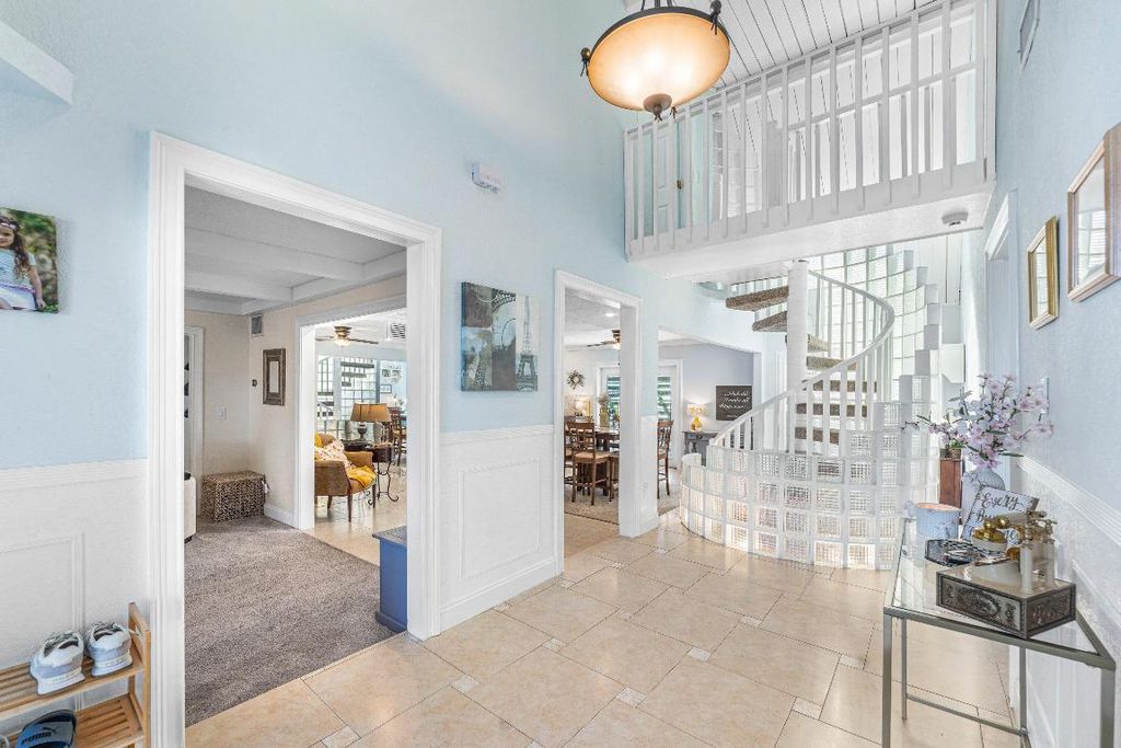 Photo of 11480 Chipmunk Drive, Boca Raton, FL 33428 (MLS # R11152165)