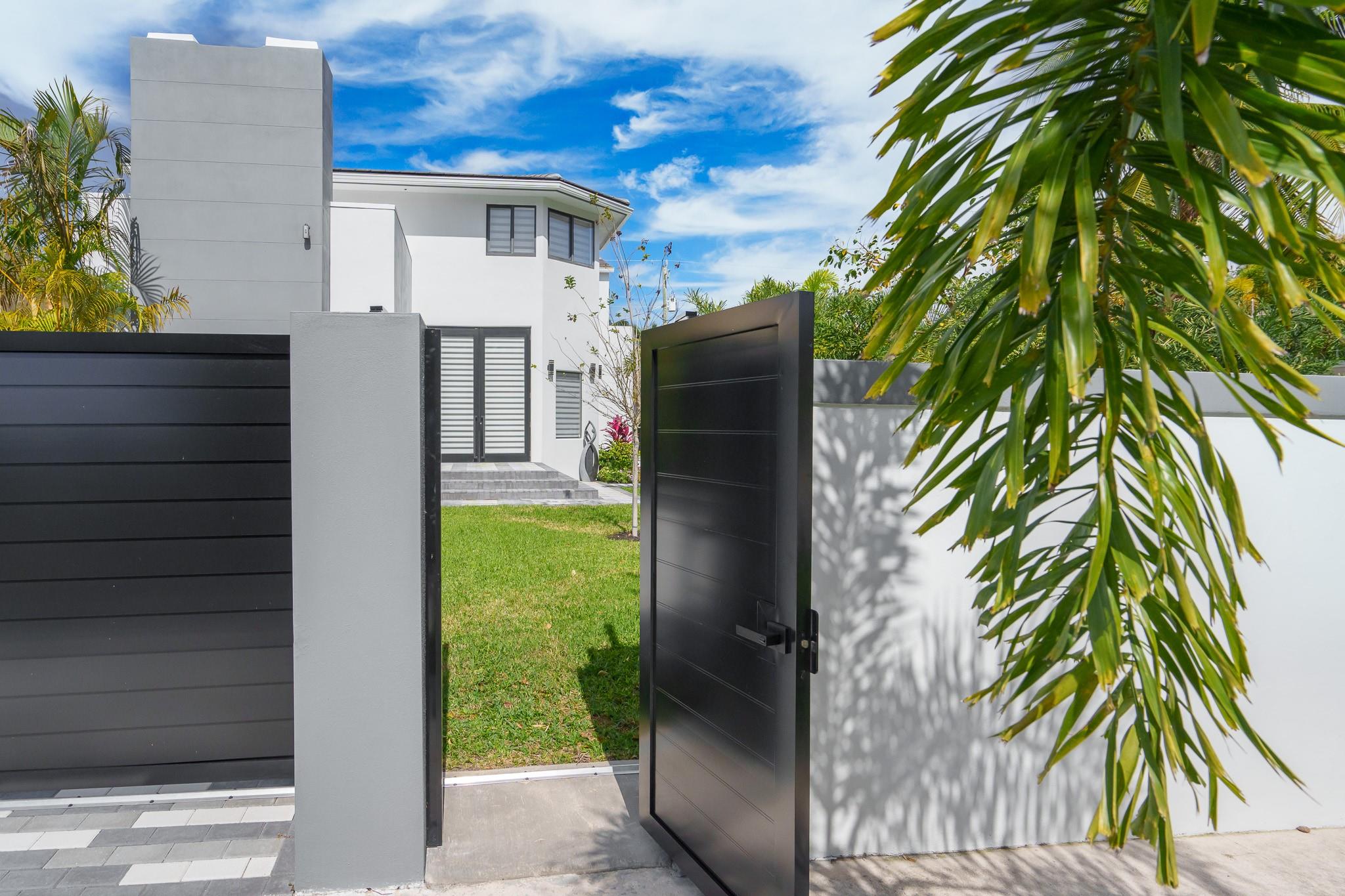 Flamingo Park - Residential