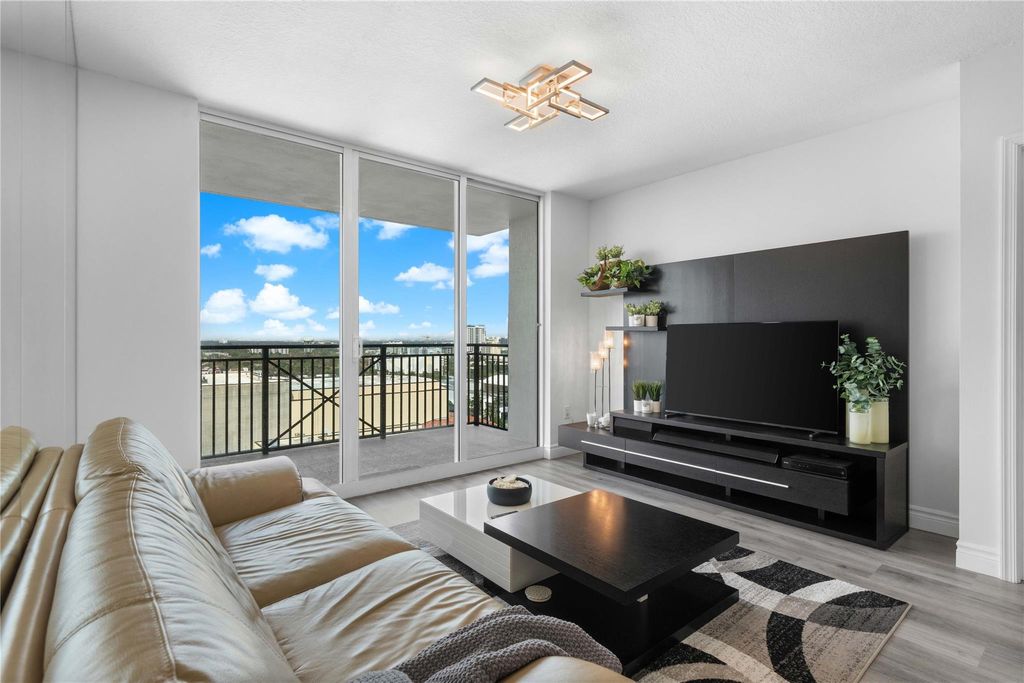 Photo of 610 W Las Olas Boulevard #1514N, Fort Lauderdale, FL 33312 (MLS # F10427740)