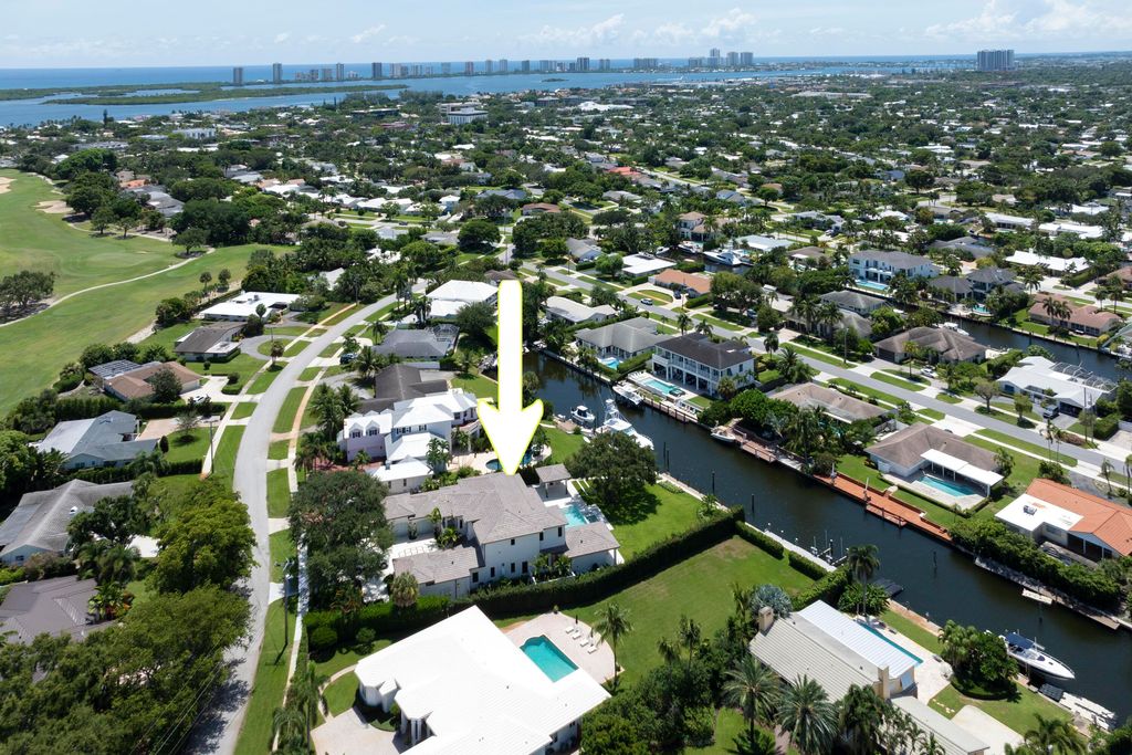 Photo of 835 Country Club Drive, North Palm Beach, FL 33408 (MLS # R11115620)