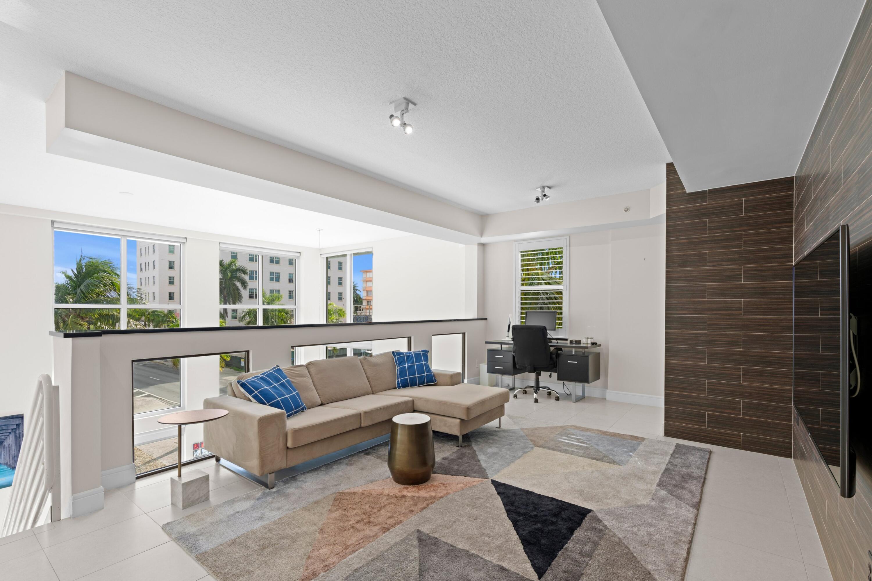 LAKE AVENUE LOFTS CONDO - Residential