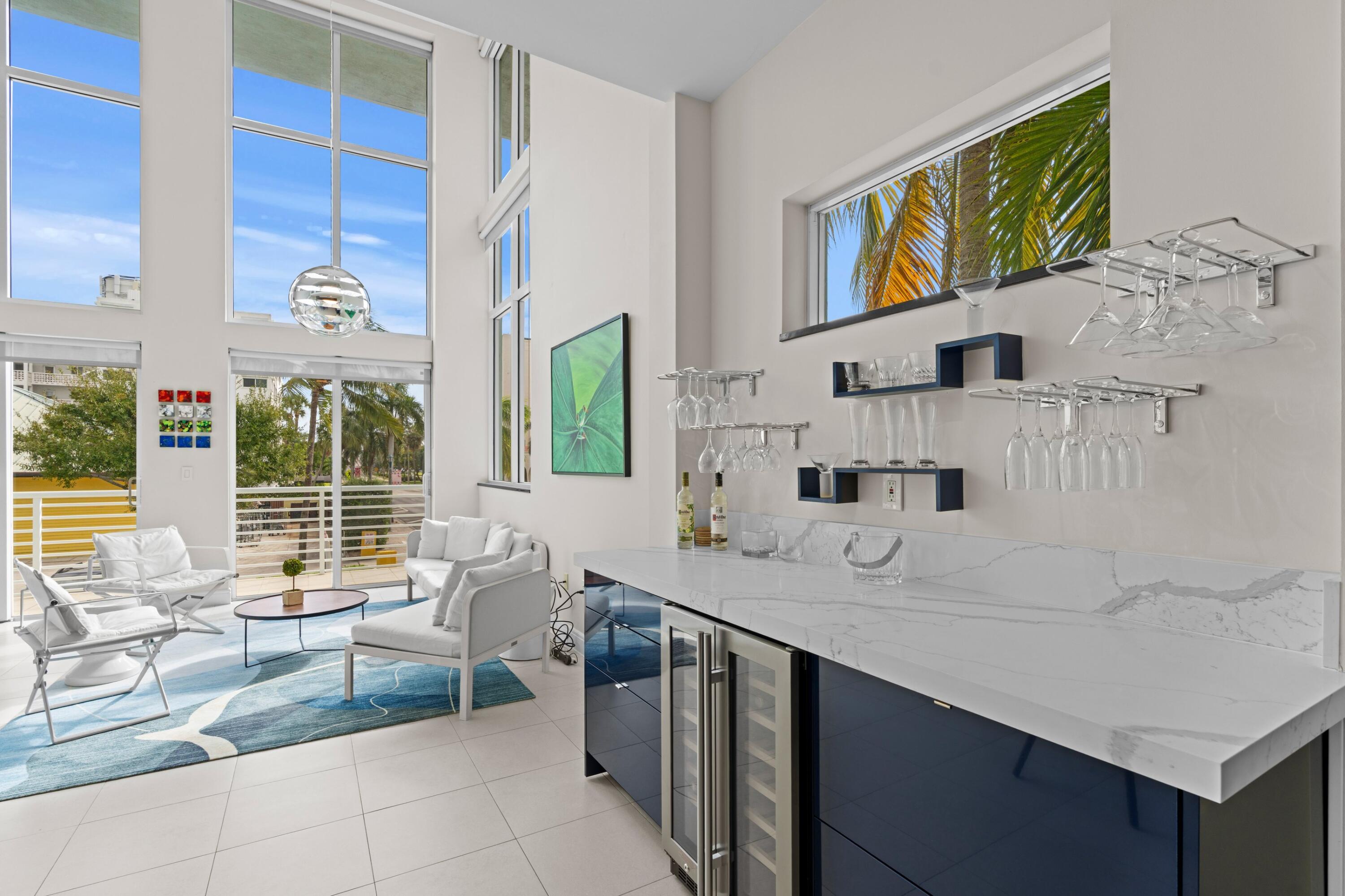 LAKE AVENUE LOFTS CONDO - Residential