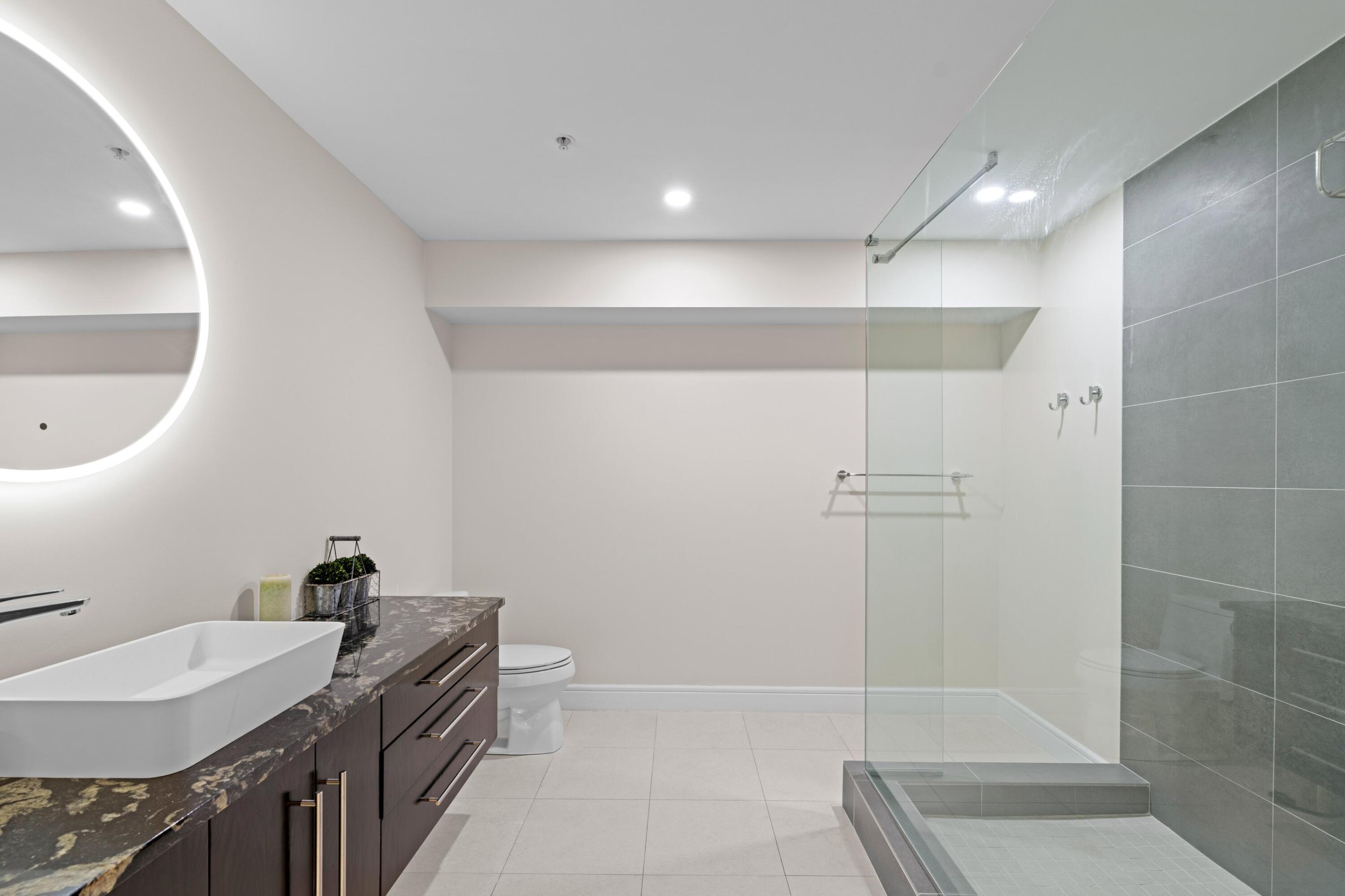 LAKE AVENUE LOFTS CONDO - Residential