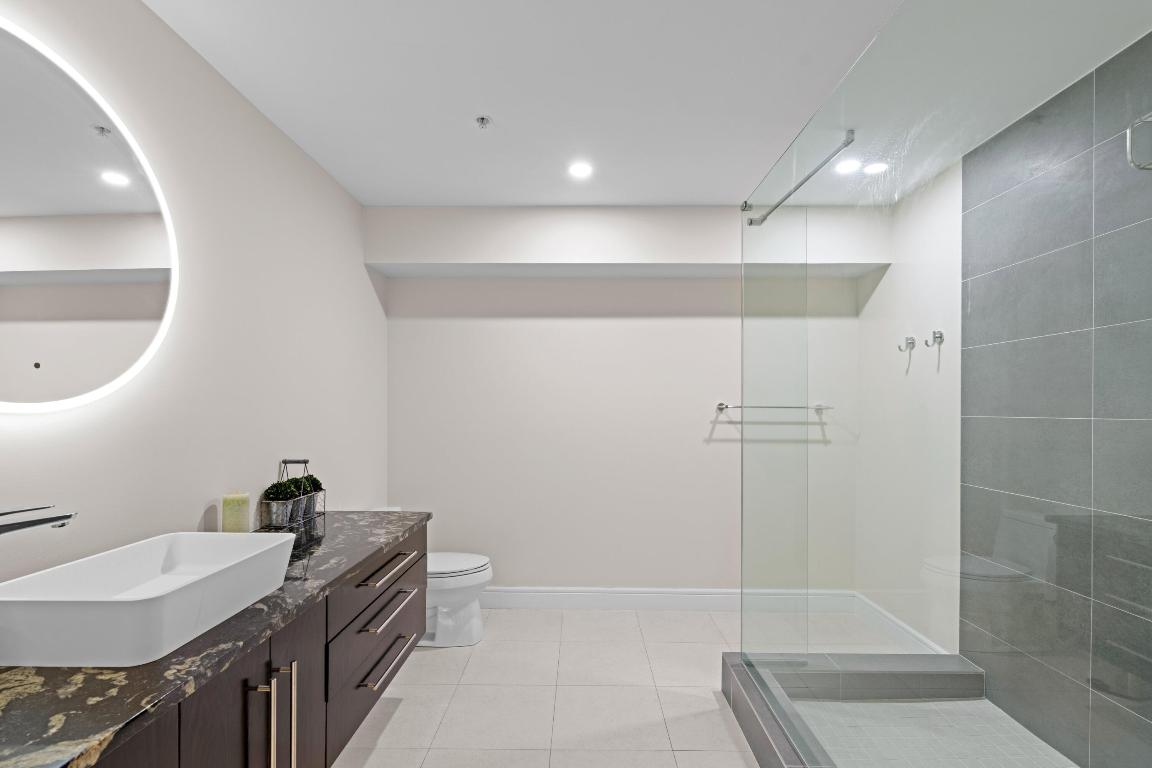 LAKE AVENUE LOFTS CONDO - Residential