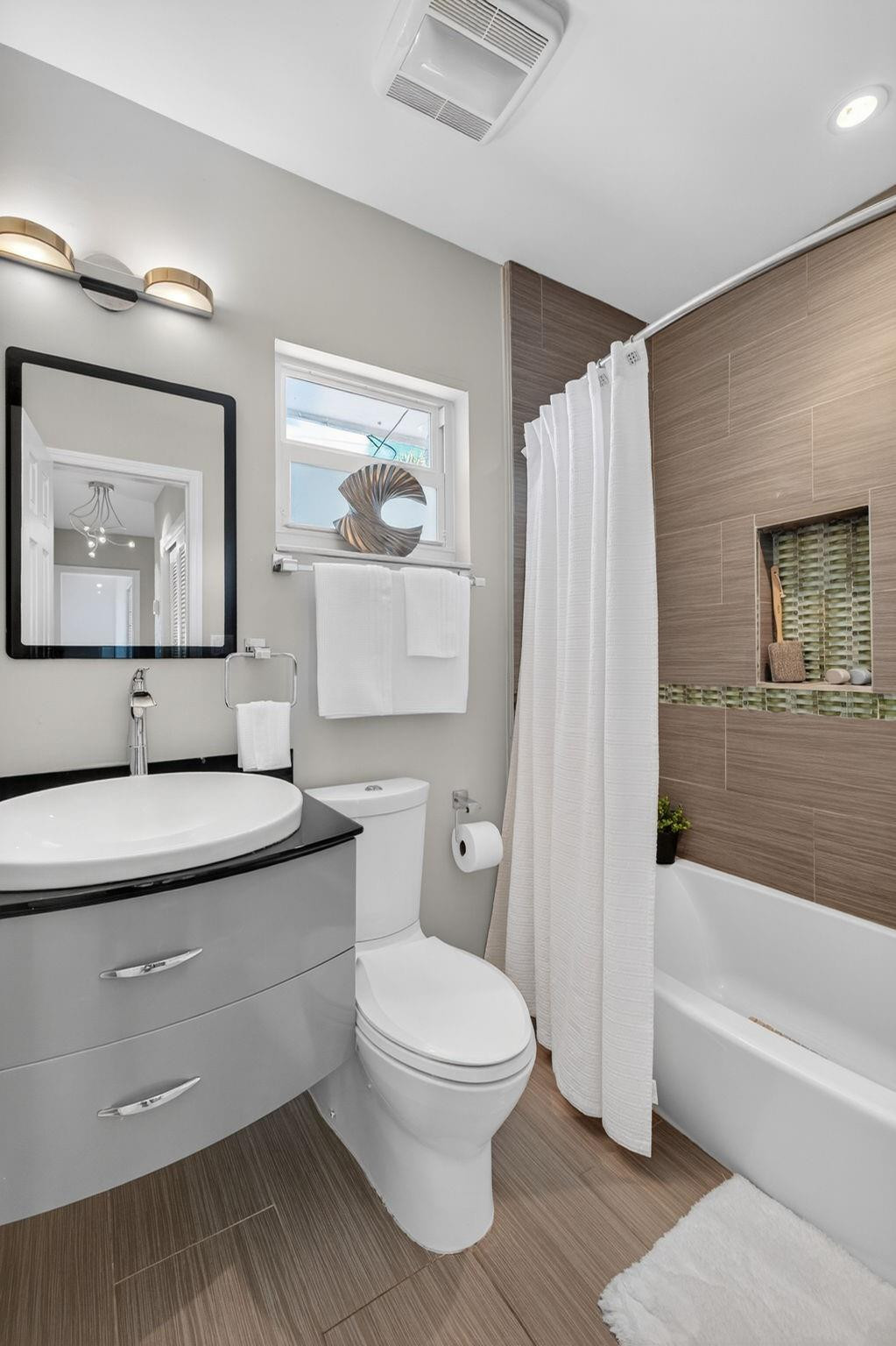 NORTH ANDREWS GARDENS 2ND - Residential