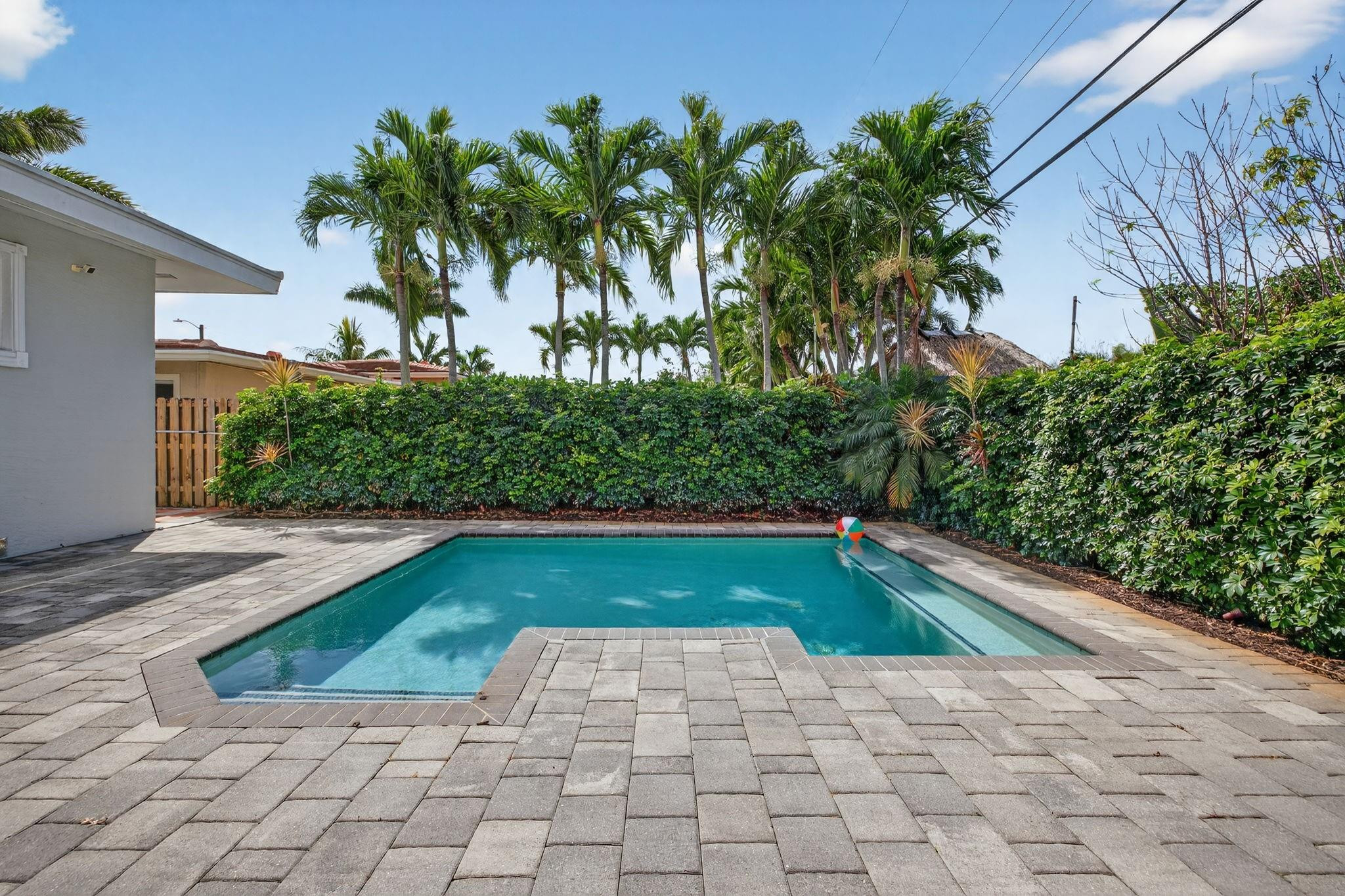 NORTH ANDREWS GARDENS 2ND - Residential