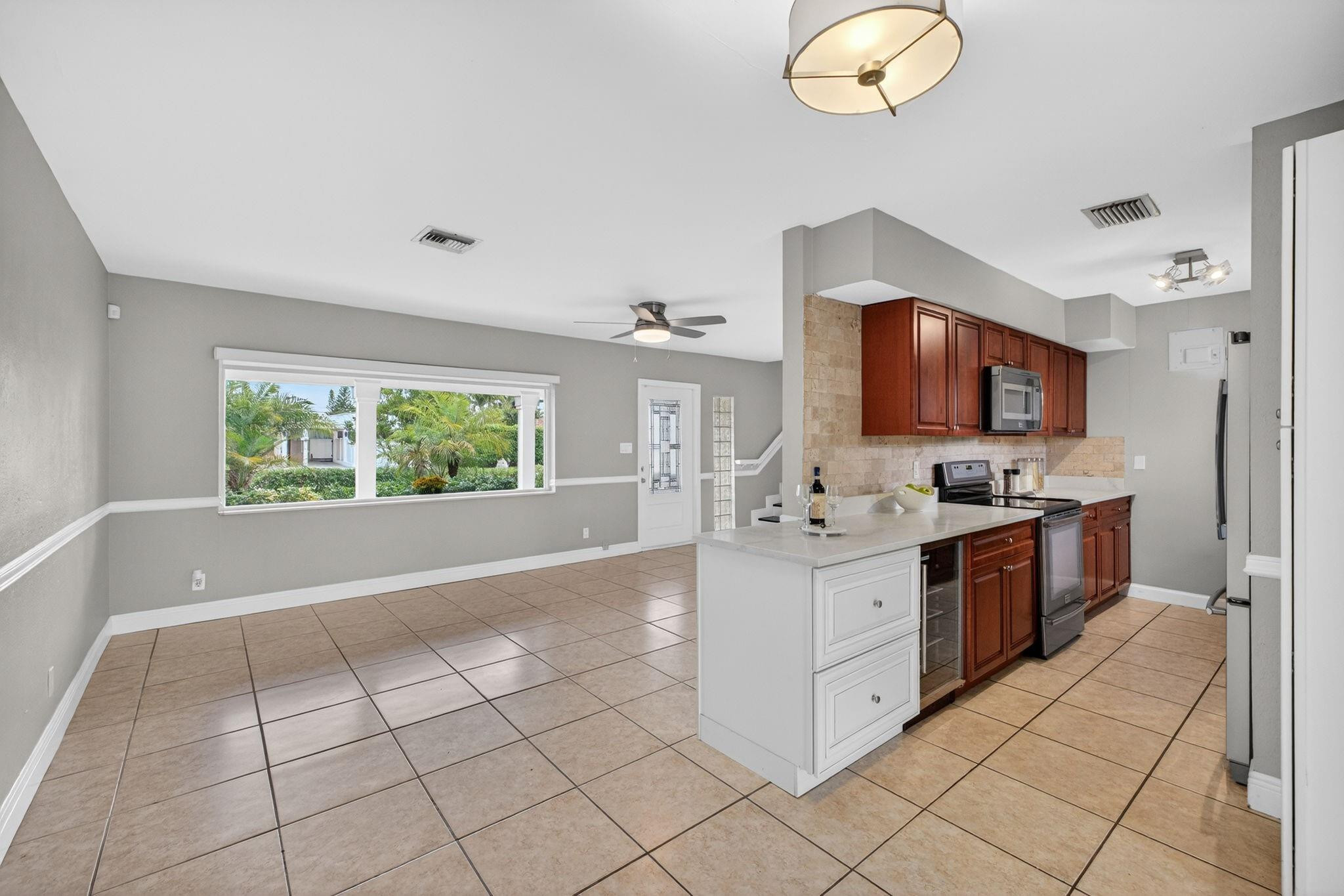 NORTH ANDREWS GARDENS 2ND - Residential