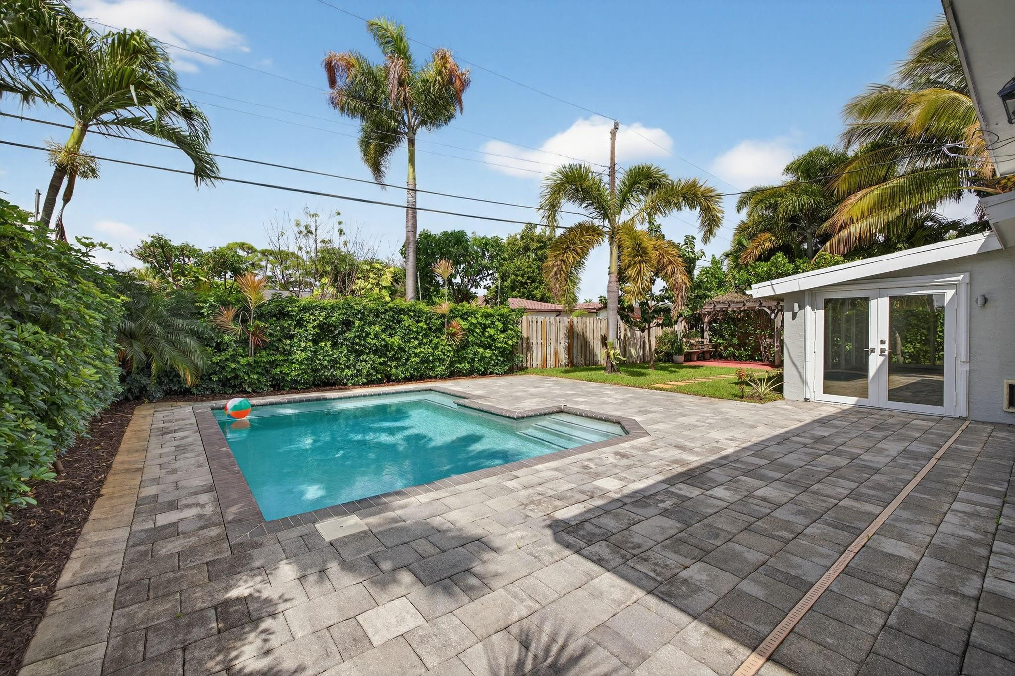 NORTH ANDREWS GARDENS 2ND - Residential