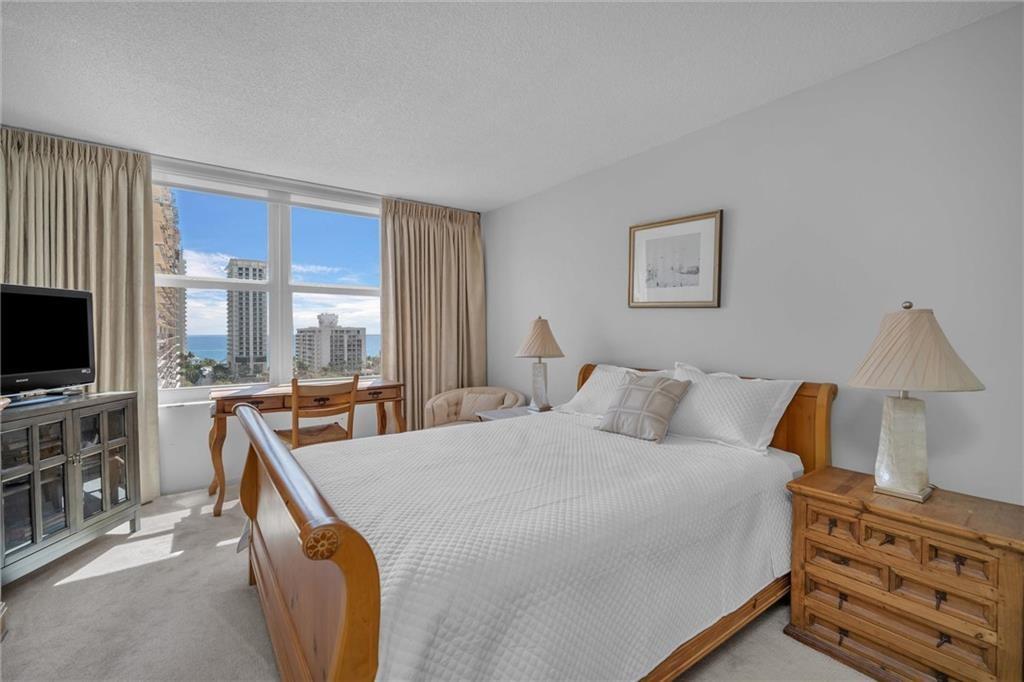 Winston Towers 300 Condo - Residential Lease