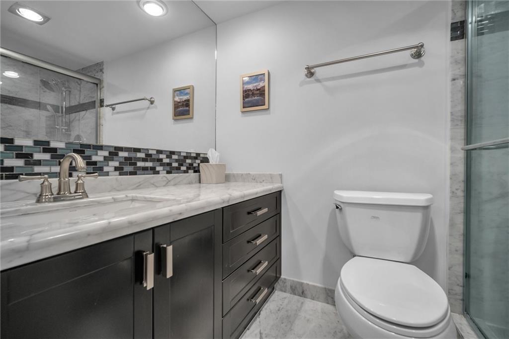 Winston Towers 300 Condo - Residential Lease