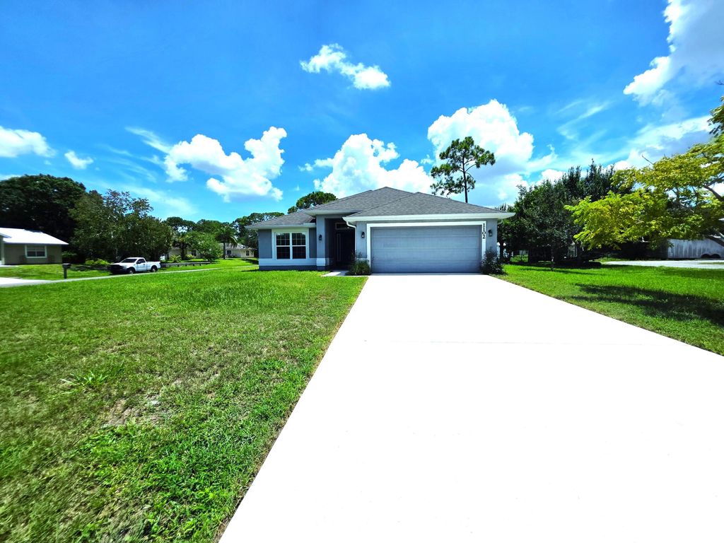 Photo of 1102 Laconia Street, Sebastian, FL 32958 (MLS # R11109957)