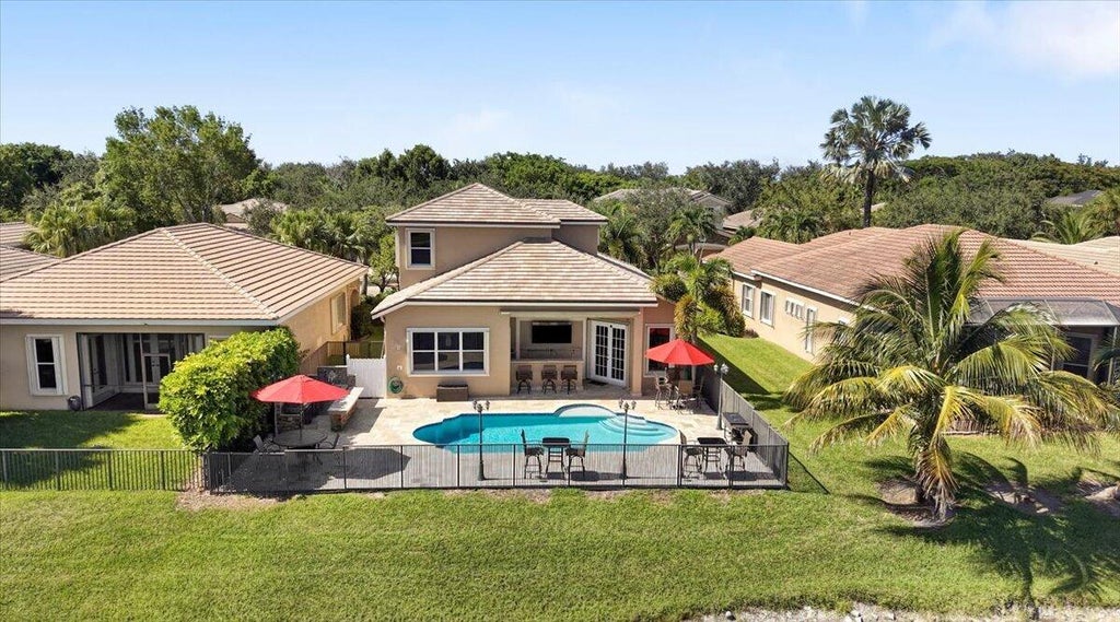Photo of 12390 NW 78TH Manor, Parkland, FL 33076 (MLS # B26066618)