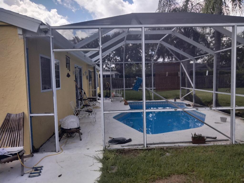 2342 SE Midtown Road, Port St Lucie, FL, 34952/$299,500 4 2342 SE Midtown Road